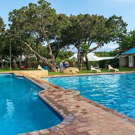 Caribbean Estates Lakeview Villa Port Edward Exterior foto