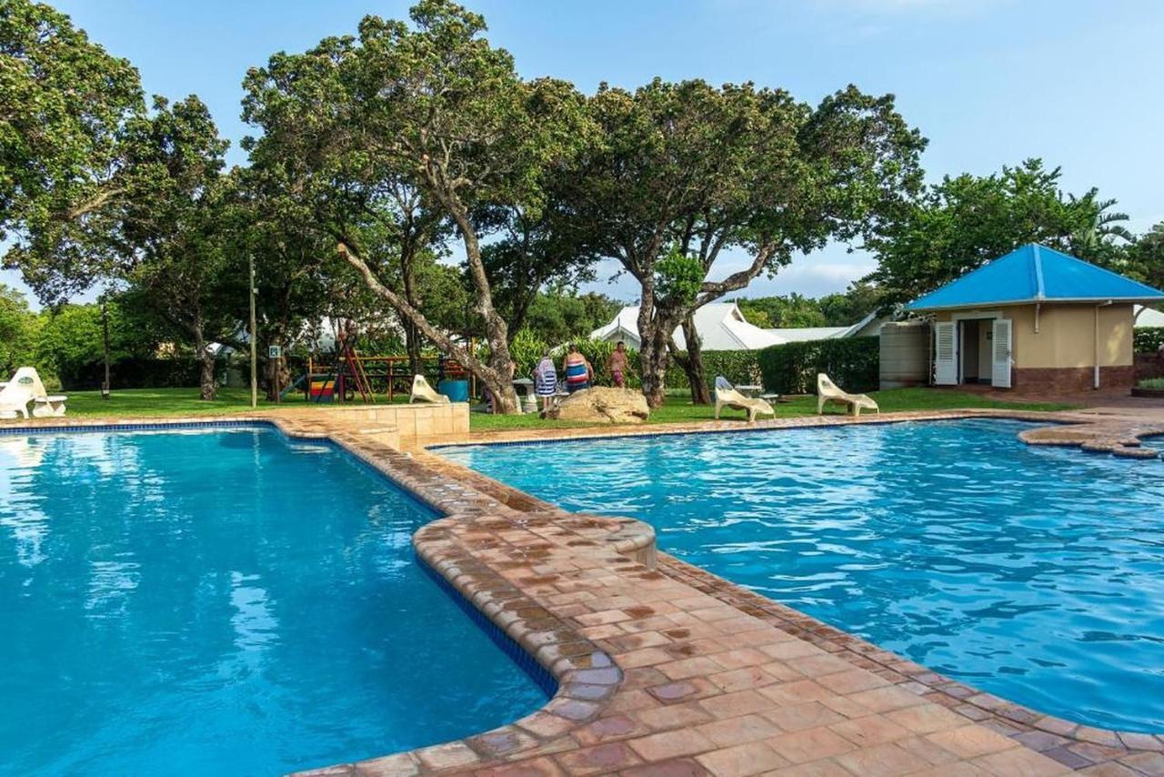 Caribbean Estates Lakeview Villa Port Edward Exterior foto