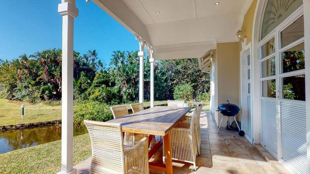 Caribbean Estates Lakeview Villa Port Edward Exterior foto